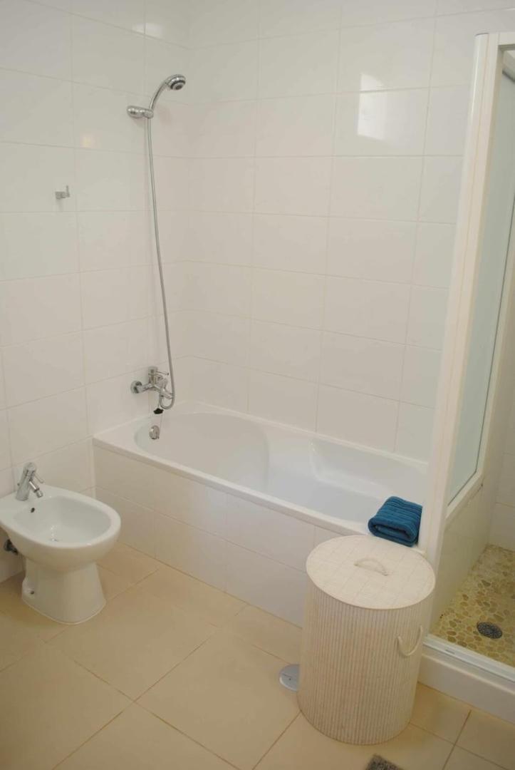 מלון פונשל Vila Rosa - Renovated House Overlooking The Sea מראה חיצוני תמונה